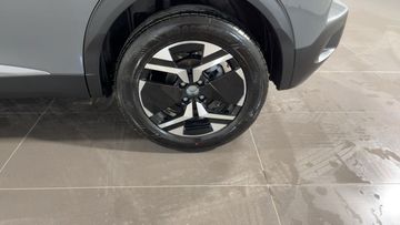Peugeot 2008 - 9