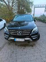 Mercedes-Benz ML 350 - Mercedes-Benz ML 350 in Düsseldorf
