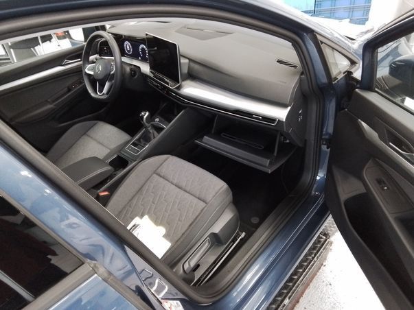 Golf VIII 1.5 TSI LIFE LED+HUD+PDC+APP+LANE ASSI
