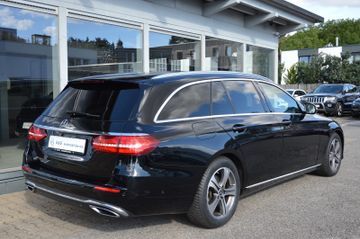 Mercedes E 200 - 6