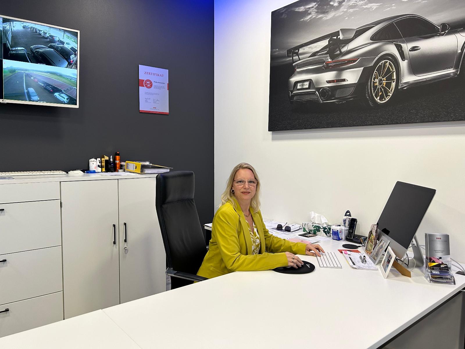 showroom-image-main