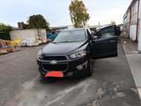 Chevrolet Captiva 2.2 LT+ 4WD 7-Sitzer LT+ - Chevrolet Captiva in Hamburg