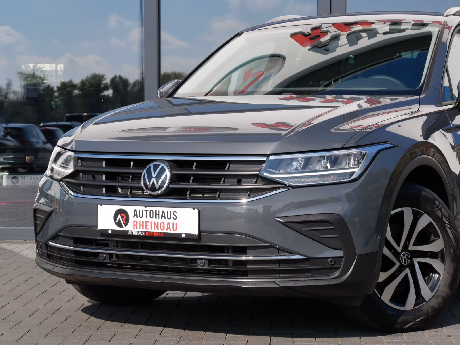Volkswagen Tiguan 2.0 TDI Active DAB+/LED/AHK