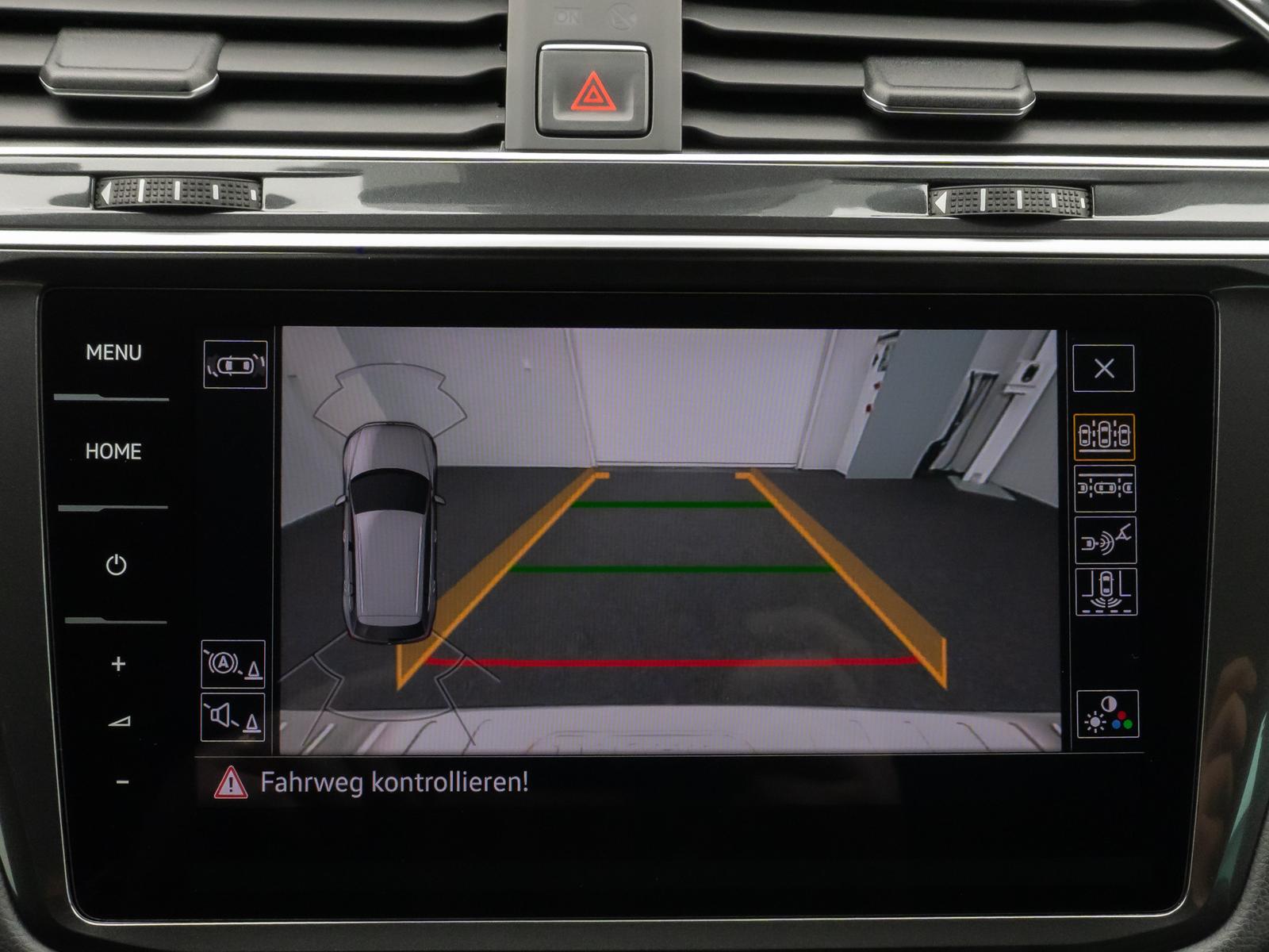Volkswagen Tiguan Highline Kamera HUD DAB ACC LED 21Zoll