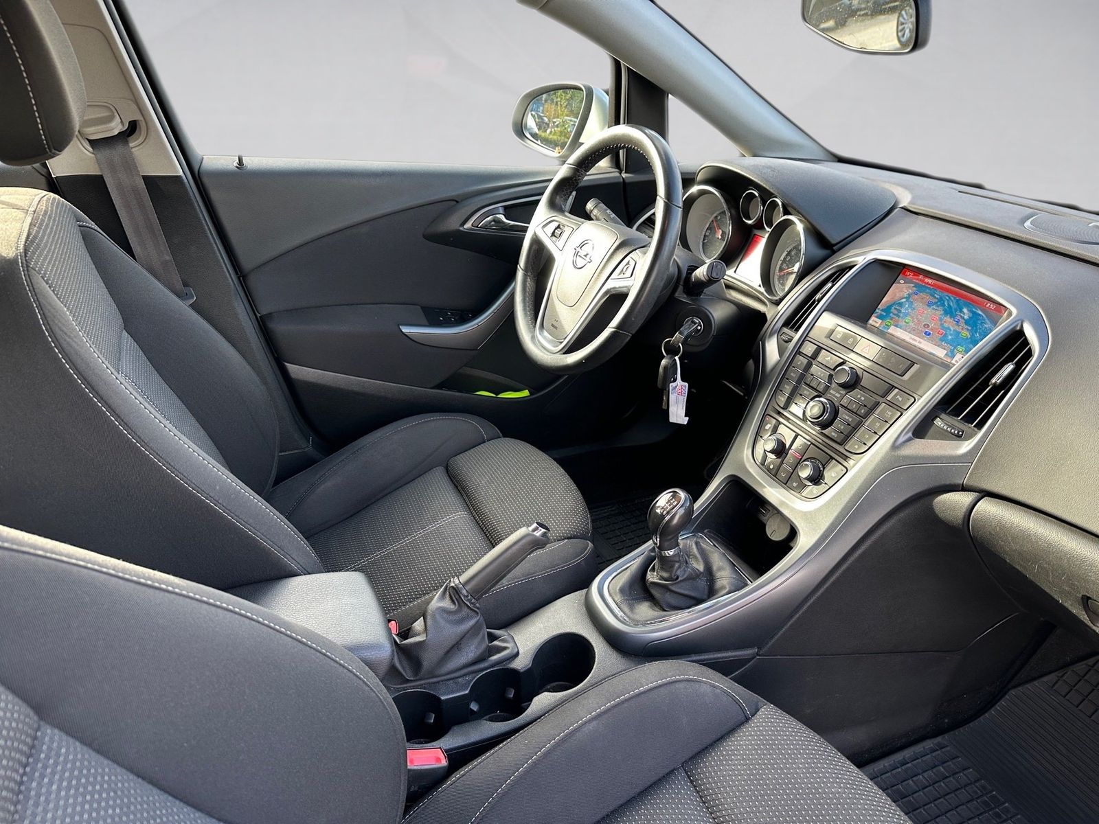Fahrzeugabbildung Opel Astra J Sports Tourer 1.6 CDTI NUR AN HÄNDLER