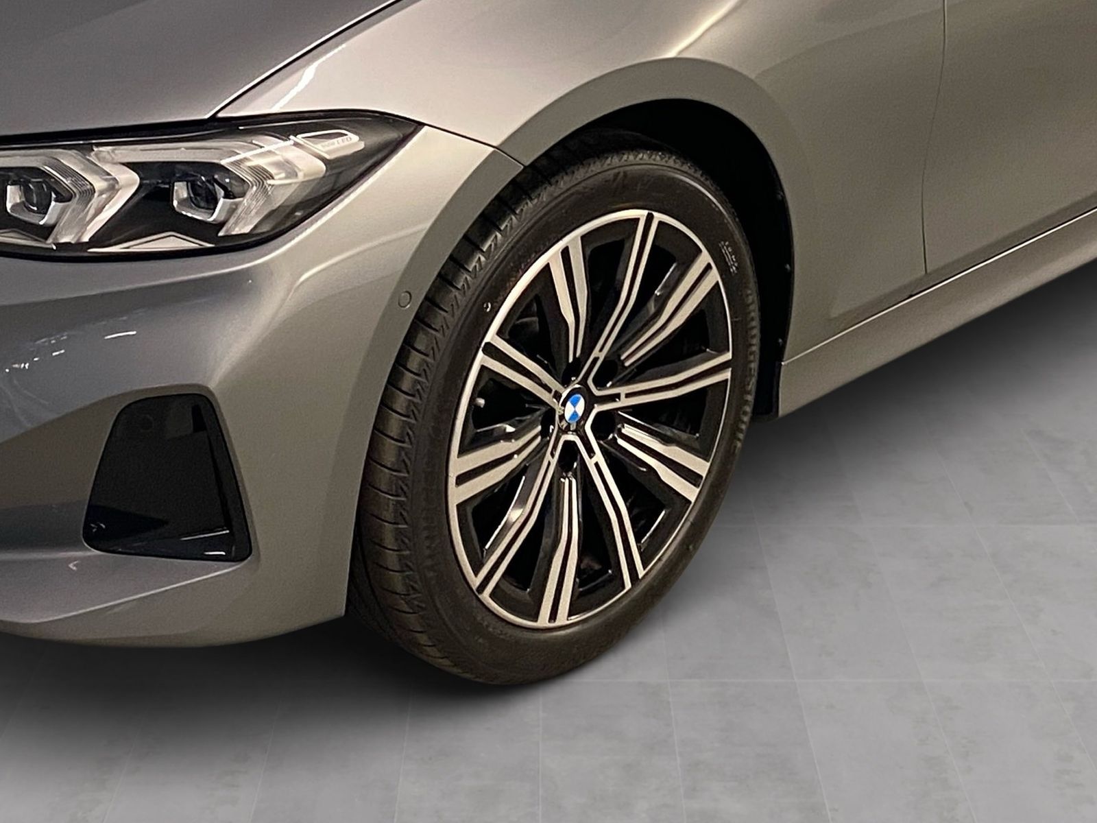 BMW 318 - Bild 8