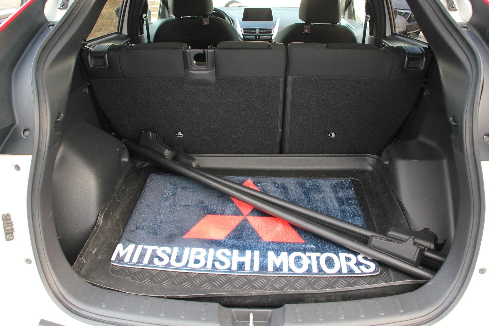 Fahrzeugabbildung Mitsubishi Eclipse Cross Diamant Edition
