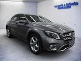 Mercedes-Benz GLA 220 d 4Matic 7G-DCT Urban RFK PDC NAVI SHZ L - Mercedes-Benz GLA 220 aus 2018