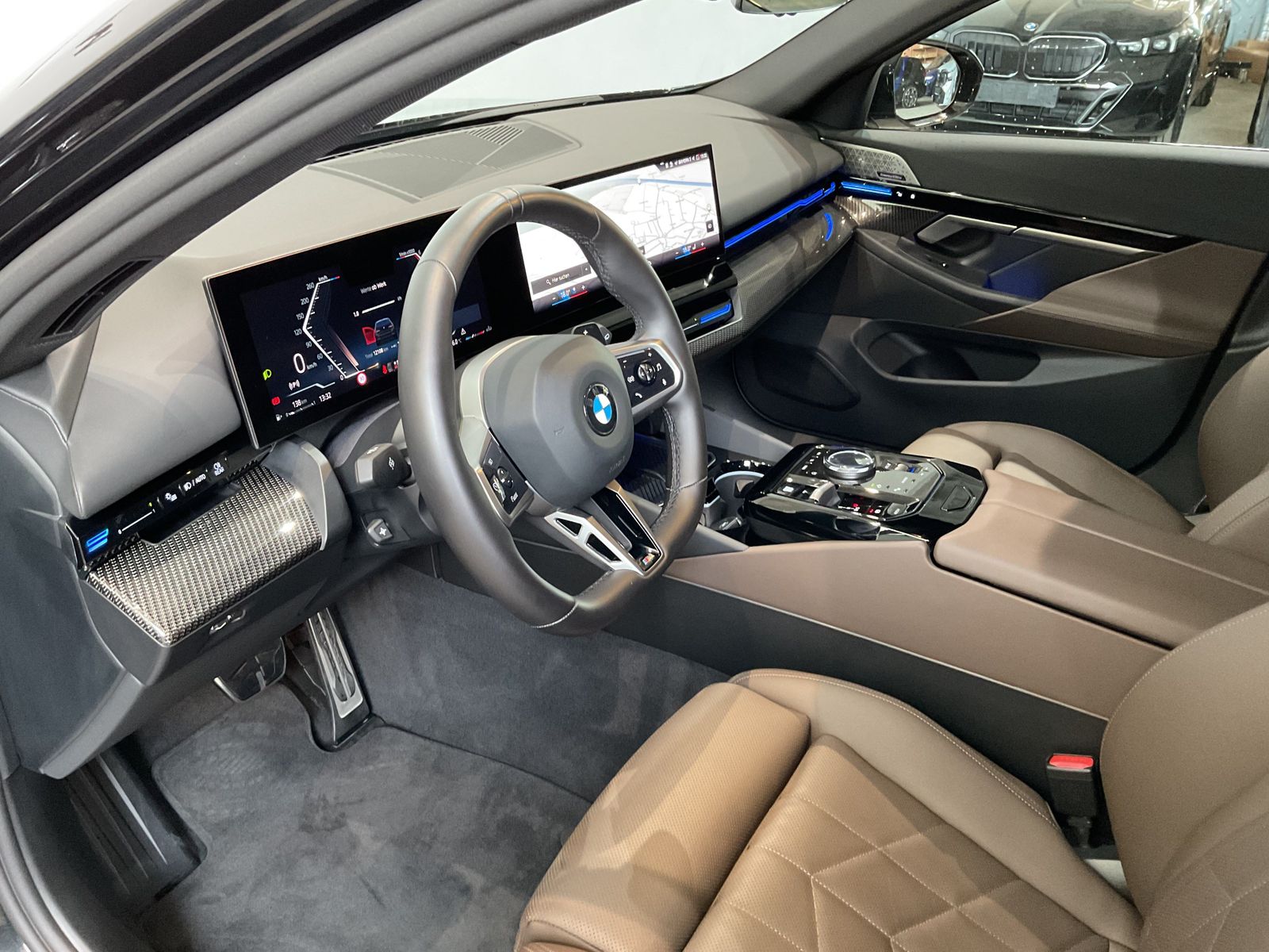 Fahrzeugabbildung BMW 520d xDrive M Sportpaket pro | 19" LMR | Bowers