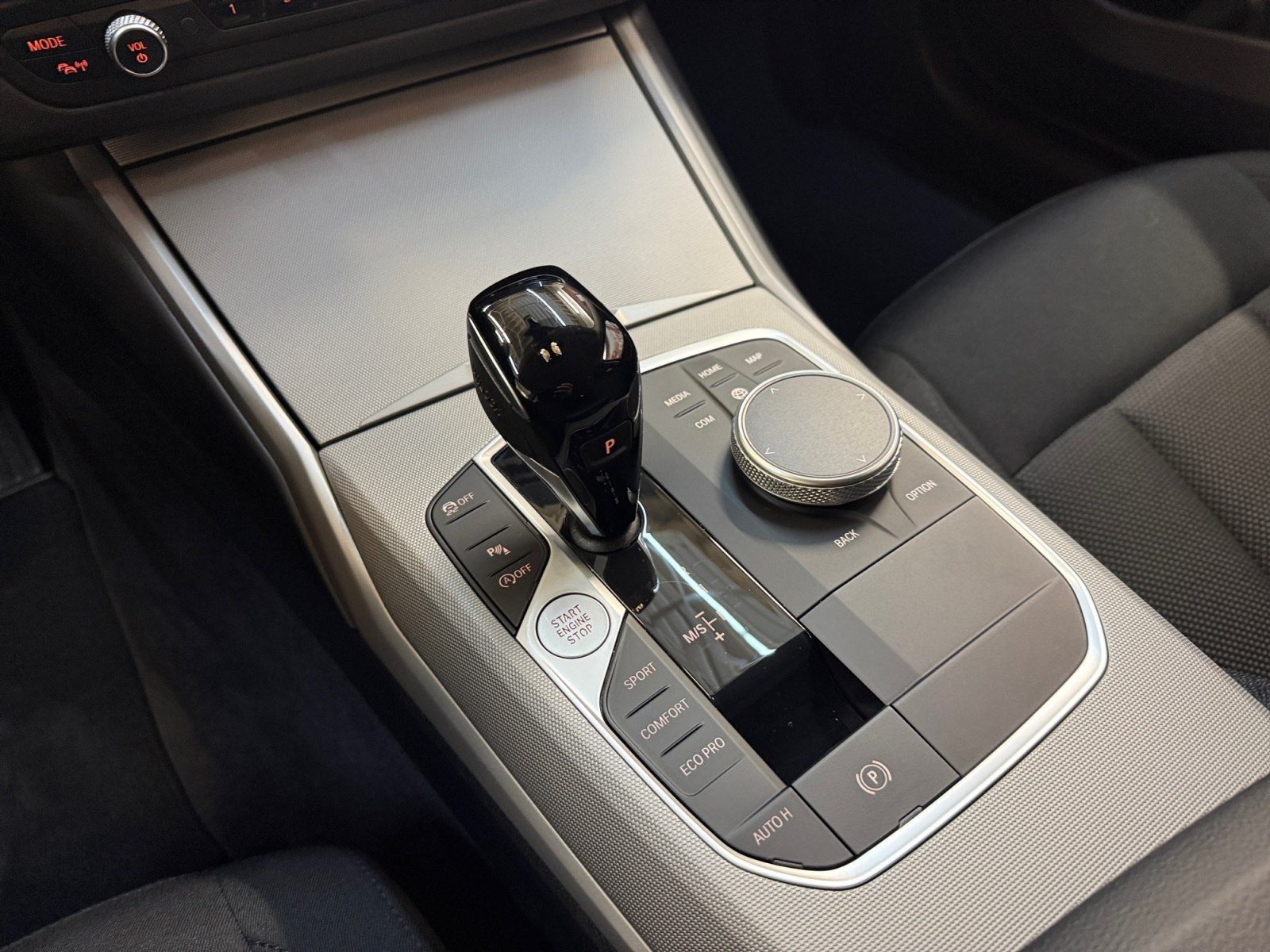 BMW 318i Touring AHK LiveCockpitProf PDC HiFi Alarm foto 9