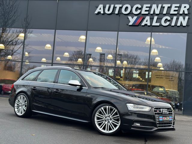 Audi S4 3.0 TFSI S tro quat Av S-H/NAV/R-CAM/CAPRISTO