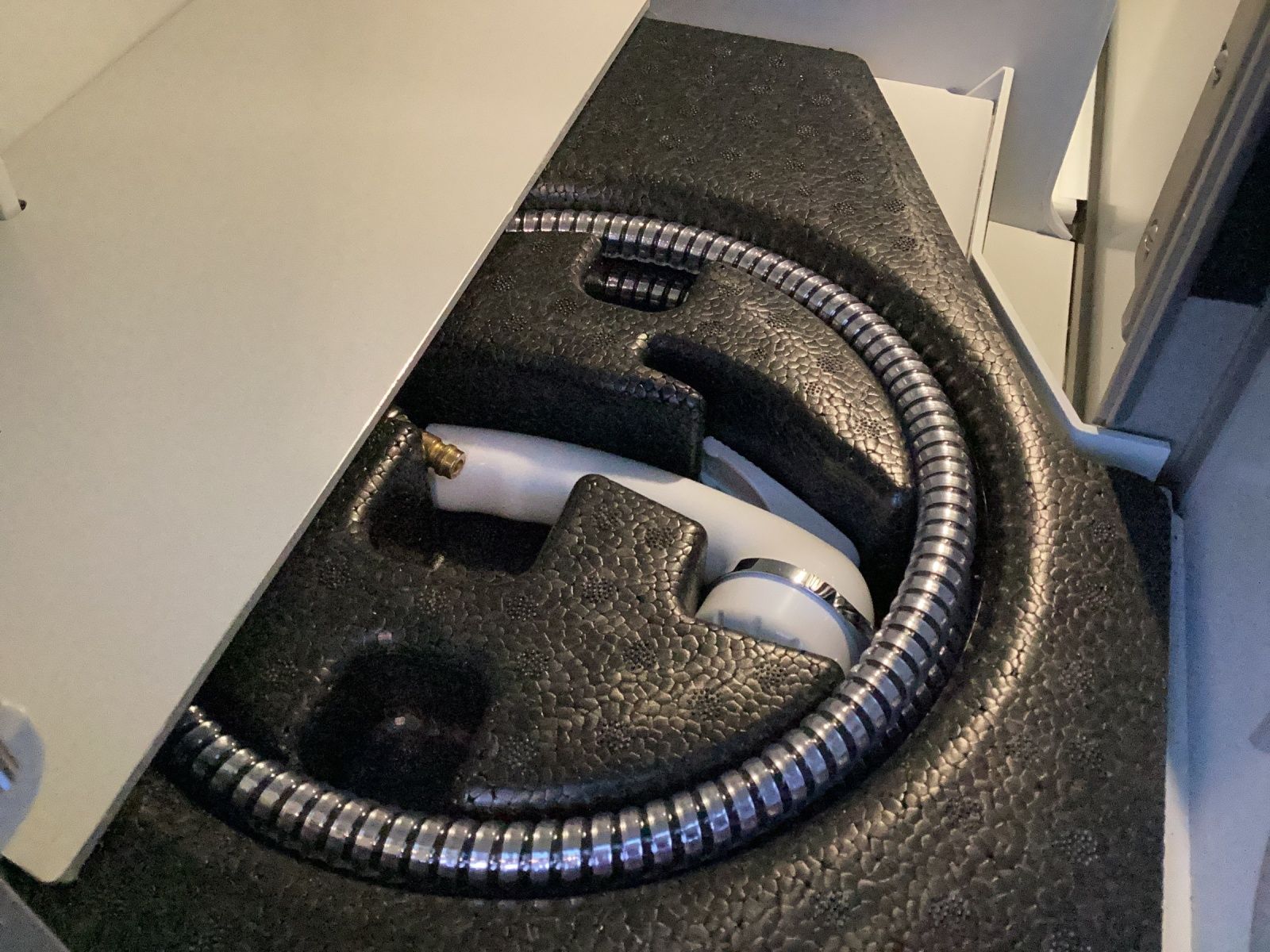 Fahrzeugabbildung Volkswagen T7 California Coast 7-DSG AHK NAVI STANDH. RFK