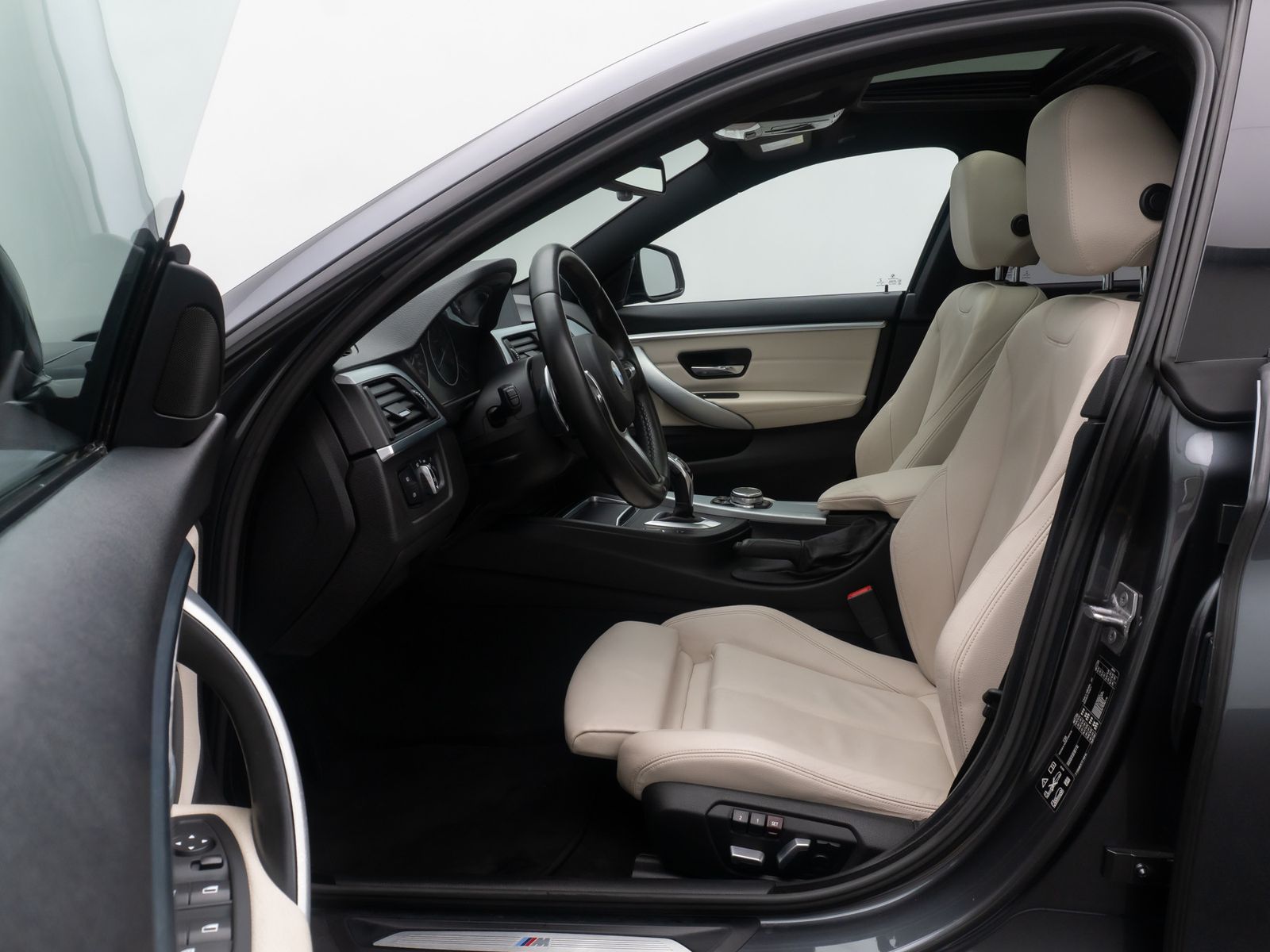 Fahrzeugabbildung BMW 430 Gran Coupé xD M Sport Kamera HUD HiFi Alarm