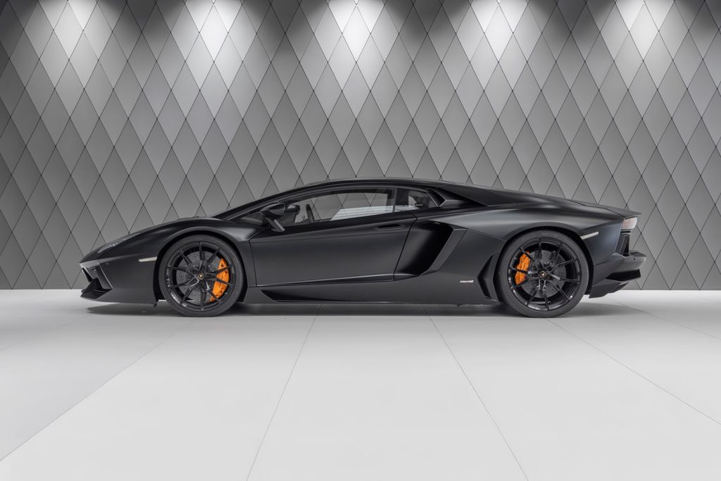 Aventador LP 700-4 MATTBLACK - Bild 4