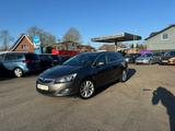Opel Astra J Sports 1,7l HU NEU/NAVI/TEMPOMAT/KLIMA - Opel Astra aus 2011 mit Diesel-Antrieb