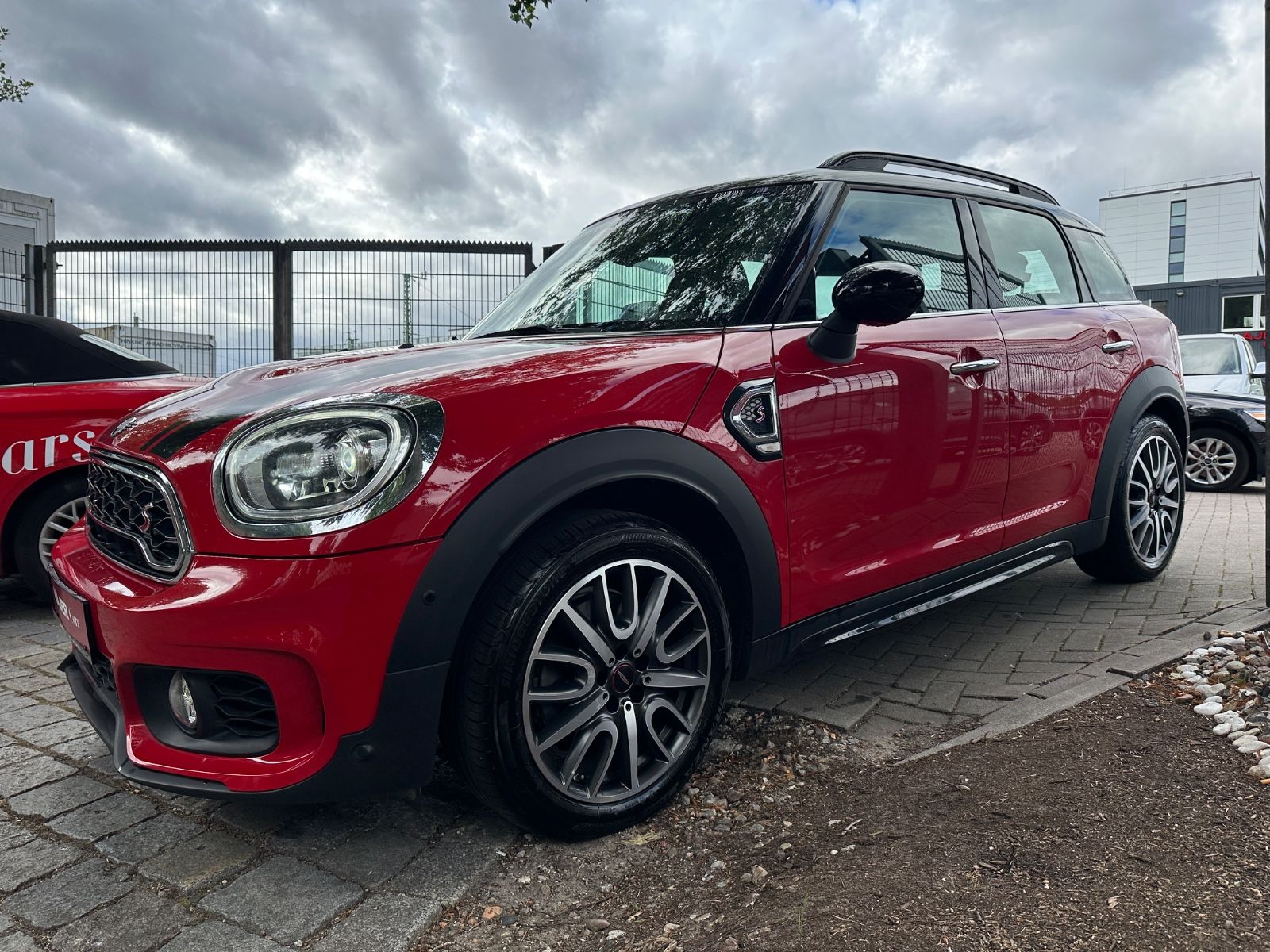 Fahrzeugabbildung MINI Cooper S Countryman H&K*PANO*LEDER*LED*AHK