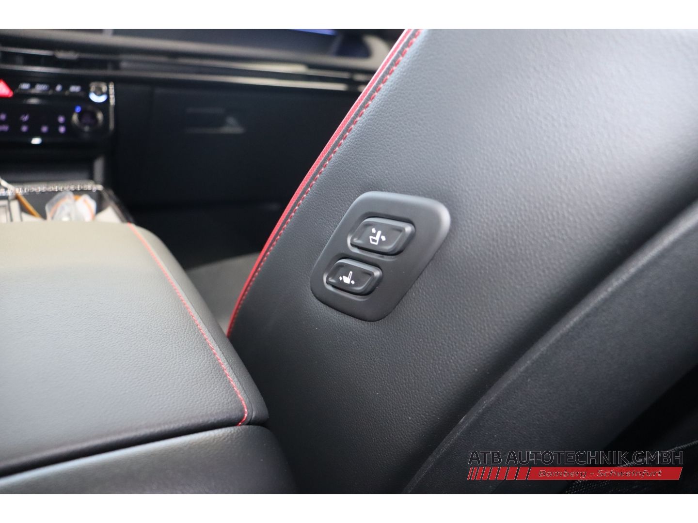 Fahrzeugabbildung Hyundai Tucson MY27 N-Line X 1.6 T-GDI 150 PS 7-DCT 2WD