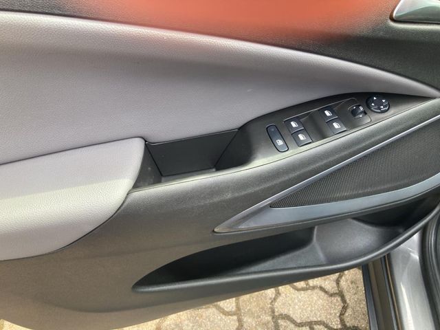 Opel CROSSLAND X 1.2 TURBO 81KW110PS INNOVATION