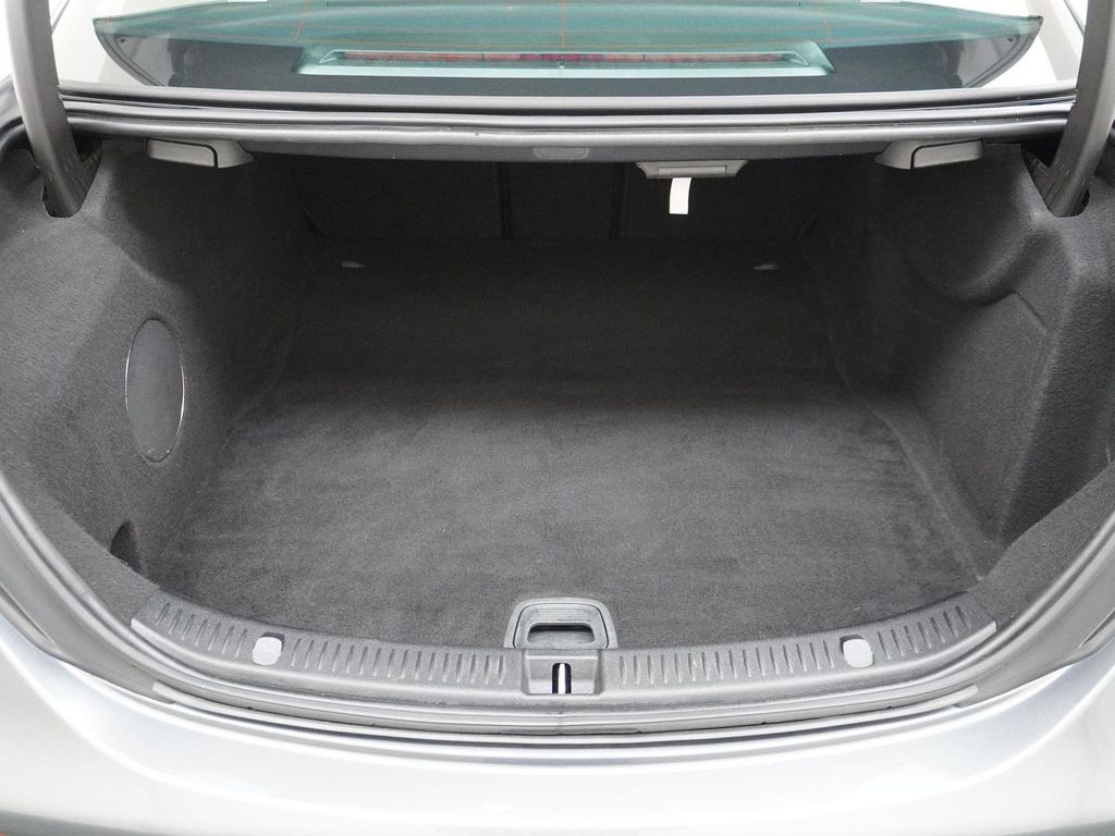 Mercedes-Benz E 63 AMG S 4MATIC+ Händlerwartung panorama dach