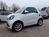 Smart ForTwo Passion AUTOMATIK*NAVI*ALU*TEMPOMAT - Smart ForTwo Gebrauchtwagen in Frankfurt