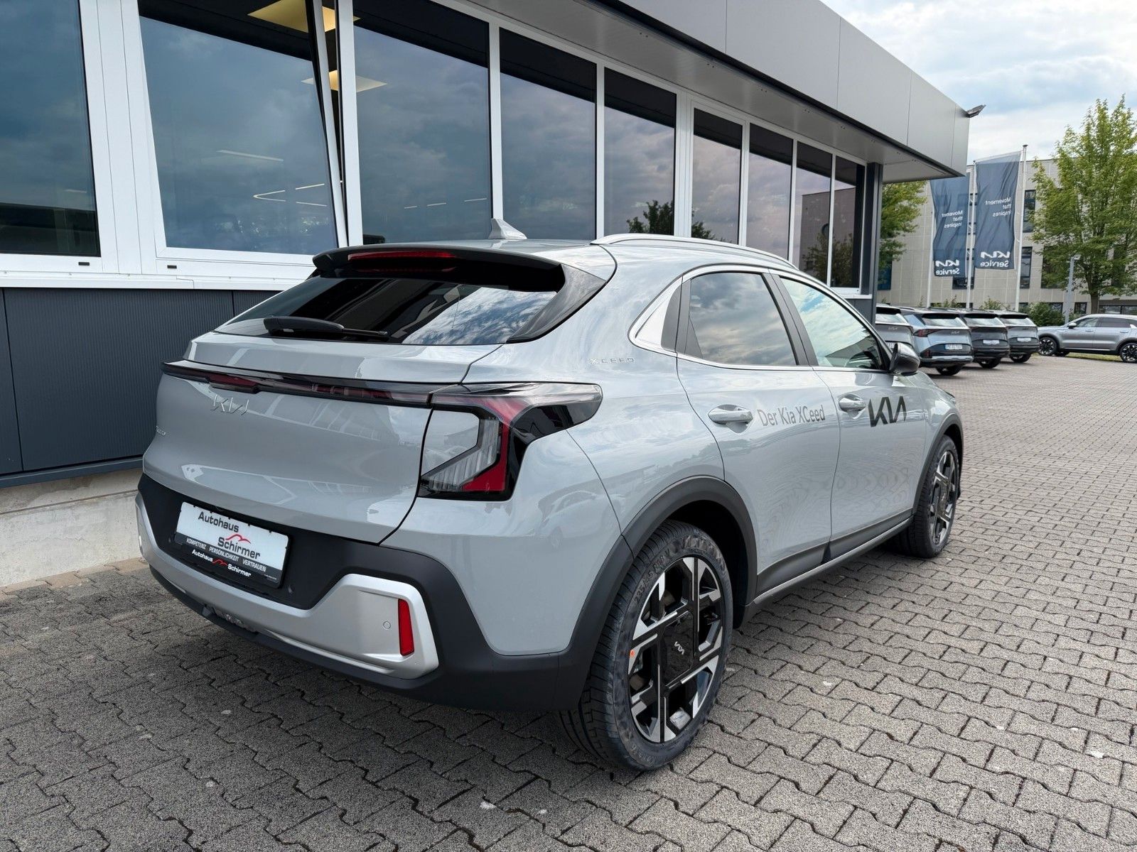Fahrzeugabbildung Kia XCeed 1.6T 180 DCT SPIRIT SD SITZ ADV