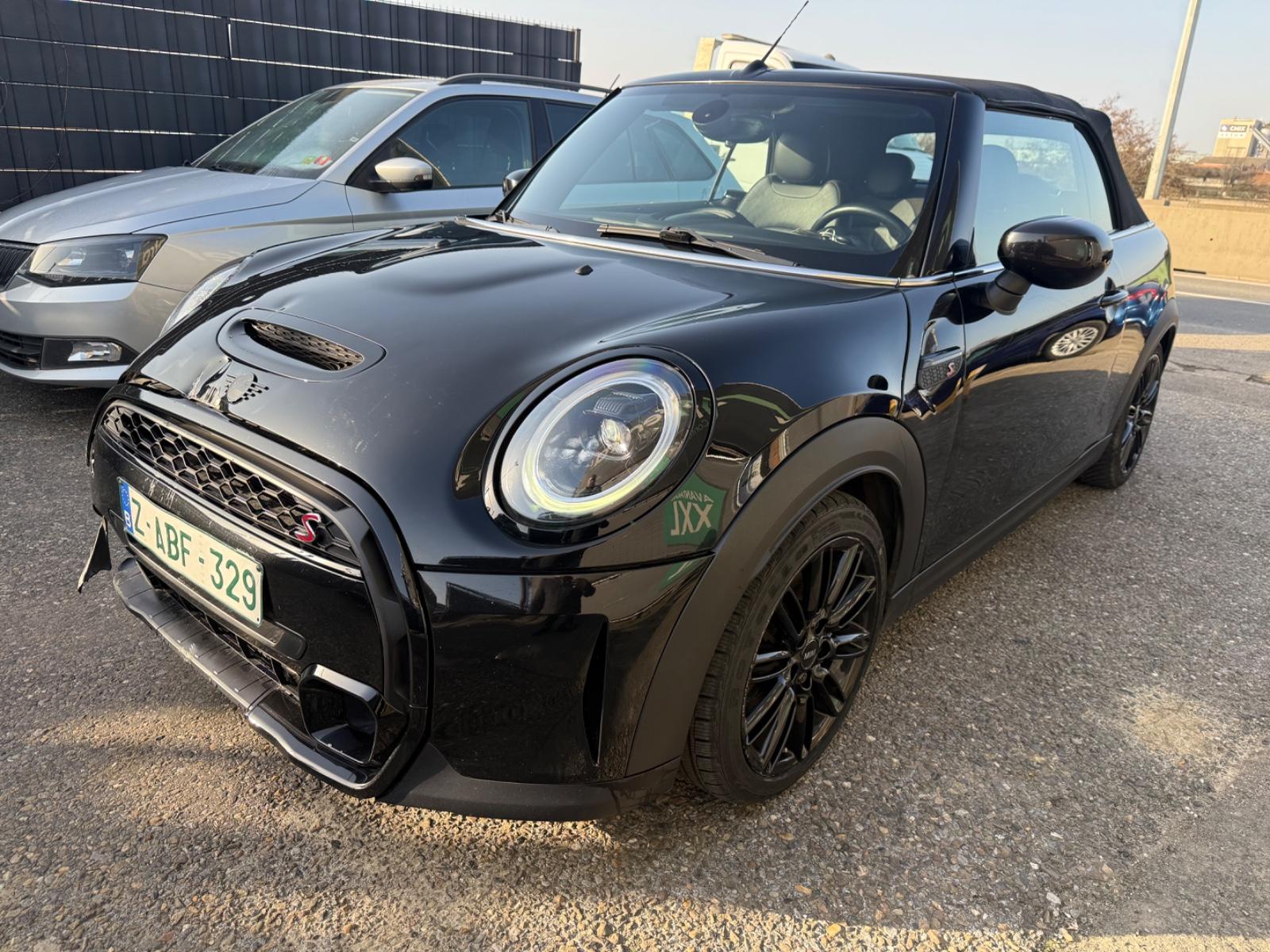 MINI COOPER_S Cabrio Cooper S Classic Trim