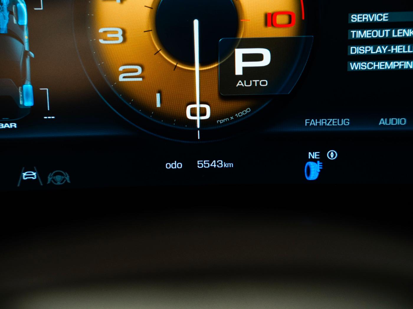 Ferrari 12Cilindri Panoramadach*Lift*HiFi-Burmester