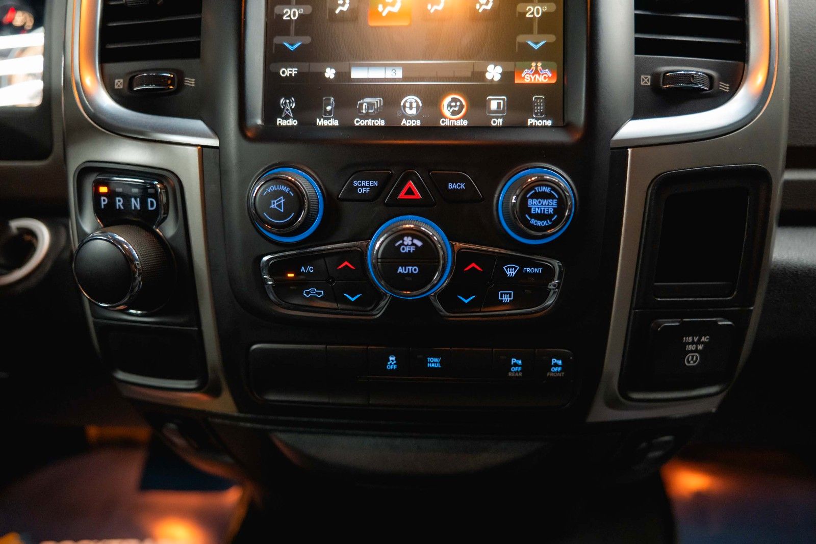 Fahrzeugabbildung Dodge RAM 5.7 V8 HEMI LPG PRINS | LONGBED | 20 Zoll