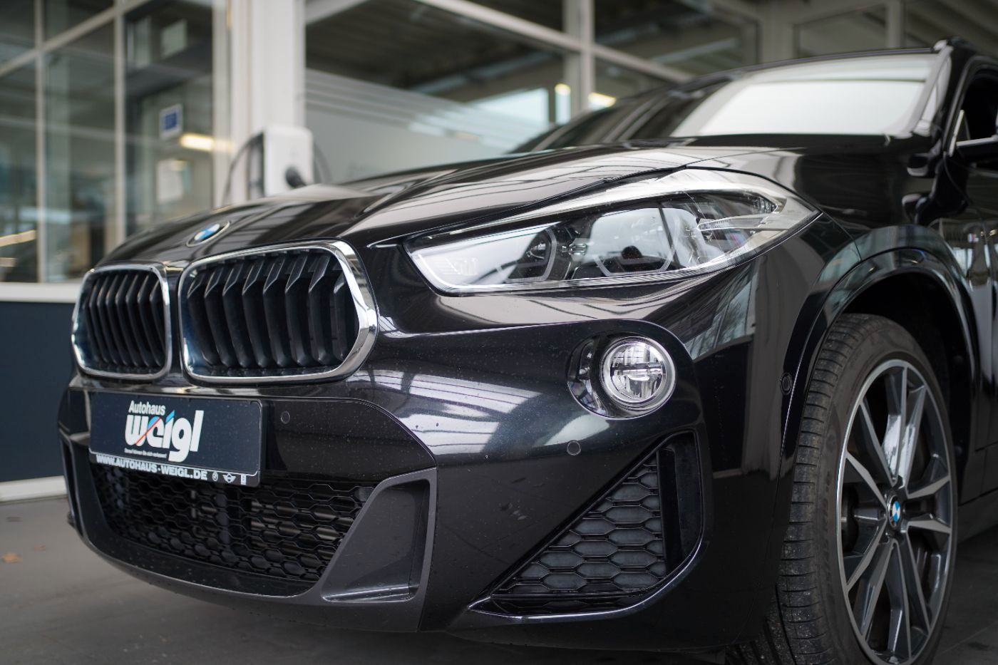 Fahrzeugabbildung BMW X2 20i M Sport +Glasdach+LED+Komfortzugang+AHK