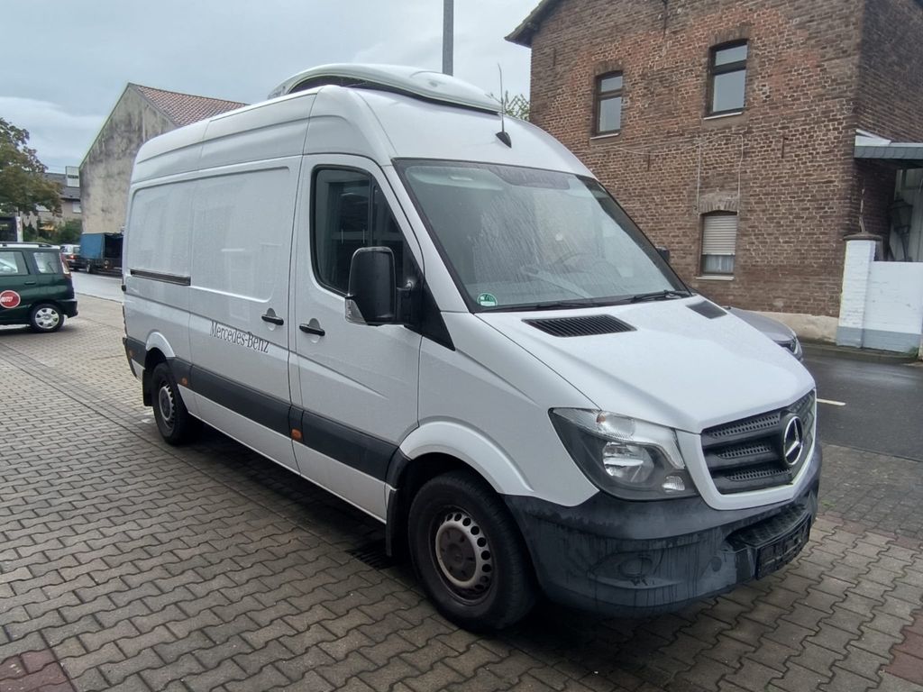 Image of Mercedes-Benz Sprinter