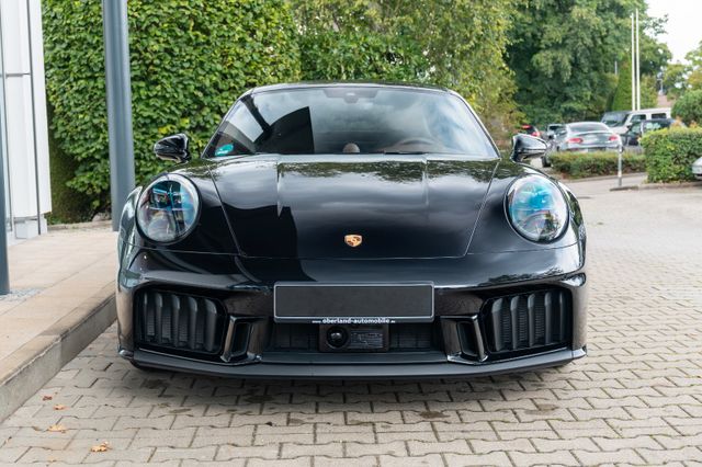 Porsche 992.2 Carrera 4 GTS / COUPE / 18 WEGE / LED Porsche 992.2 Carrera 4 GTS / COUPE / 18 WEGE / LED