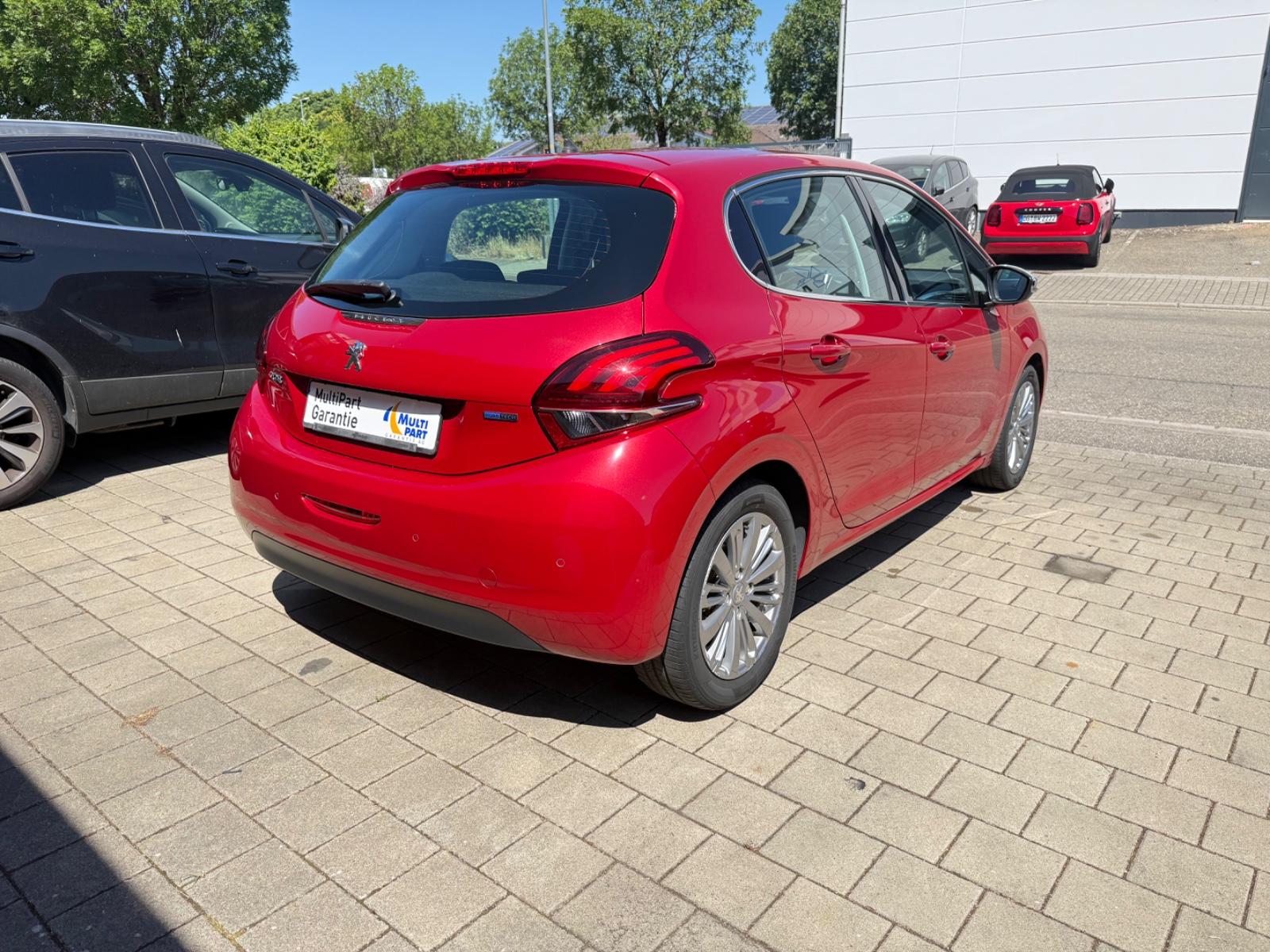 Peugeot 208 Allure