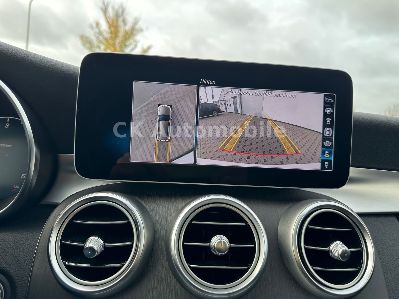 Fahrzeugabbildung Mercedes-Benz C300d T 4Matic Avantgarde/Burmeste/Navi/LED/360°