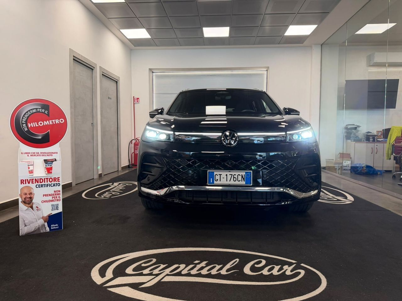 Volkswagen Tiguan 2.0 TDI 150 CV SCR DSG R-Line imagem 2