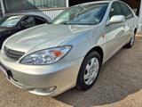 Toyota Camry 2.4 Auto - Toyota Camry: 2.4