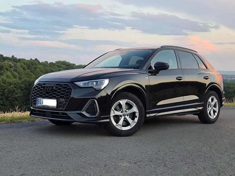 Image of Audi Q3