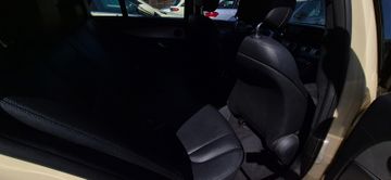 Mercedes E 200 - 7