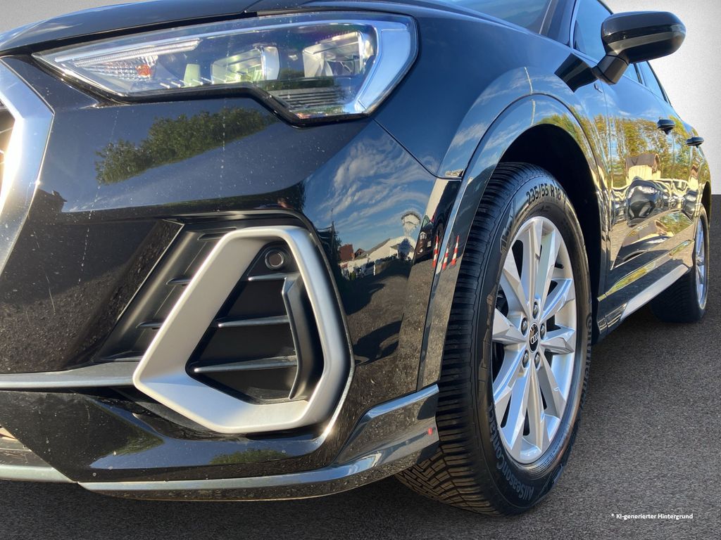 AUDI Q3 Sportback 35 TFSI S-line LED Navi ACC Rfk 18' AUDI Q3 Sportback 35 TFSI S-line LED Navi ACC Rfk 18'