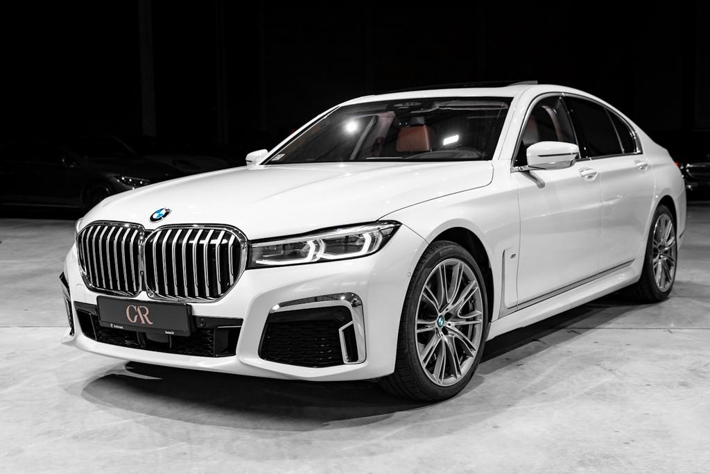 BMW 750