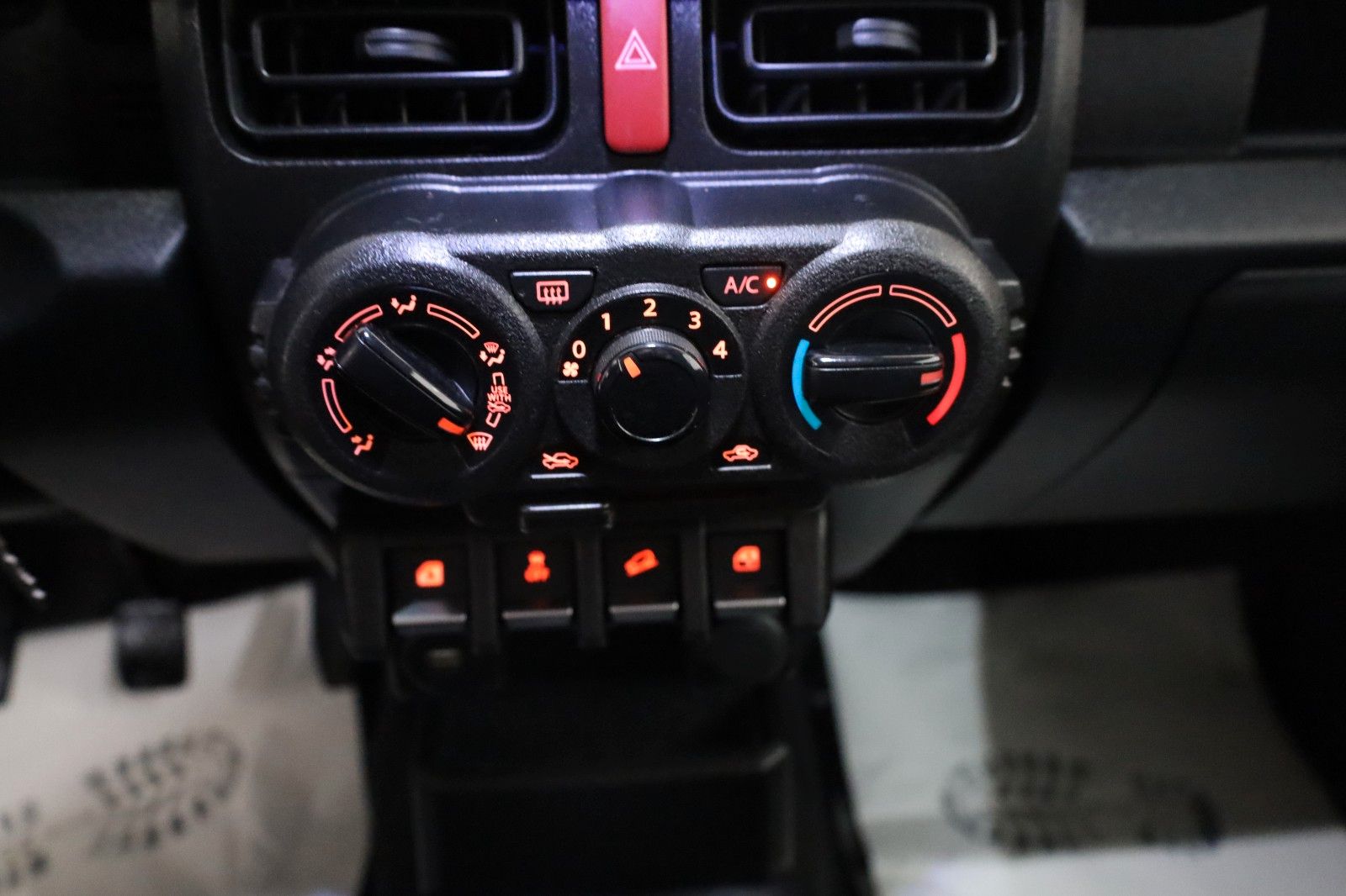 Fahrzeugabbildung Suzuki Jimny Comfort AllGrip NFZ,Navi,Kamer,Android,AHK