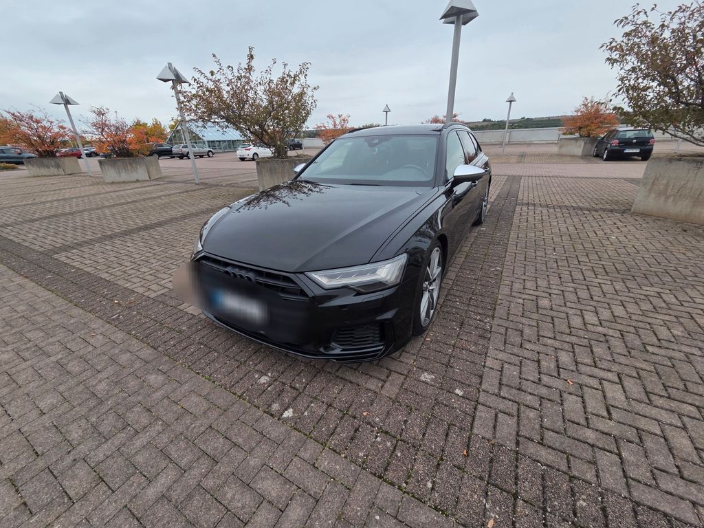 Image of Audi S6