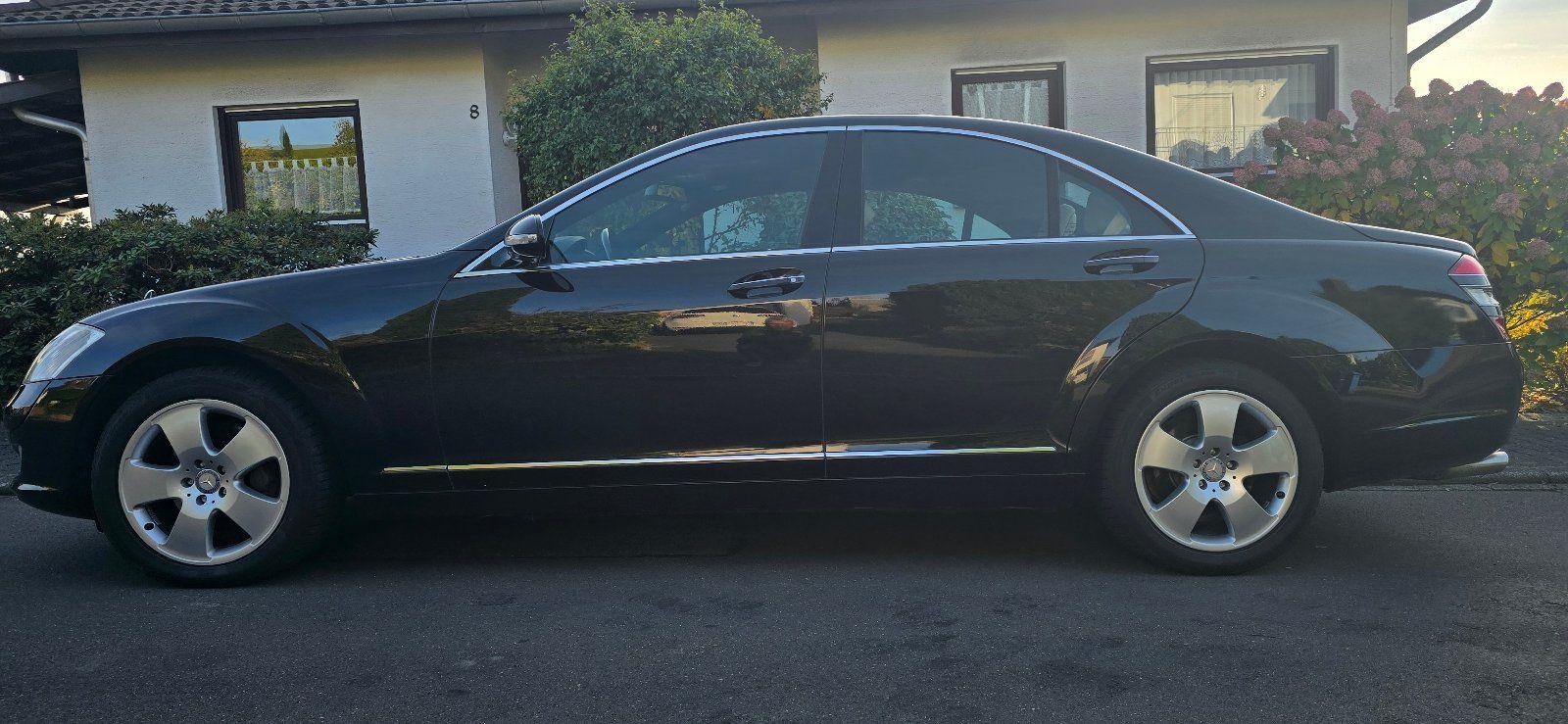 Mercedes-Benz S 320