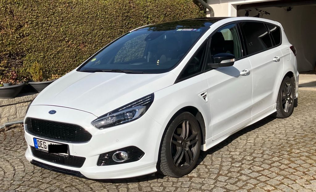 Image of Ford S-Max