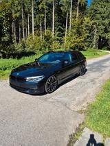 BMW 540i xDrive Touring M-Performance HUD el. AHK - BMW 540 in Augsburg