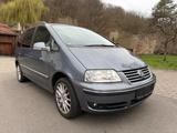 Volkswagen Sharan Highline / Leder / 7 Sitzer / 1.Hand - Volkswagen Sharan aus 2009
