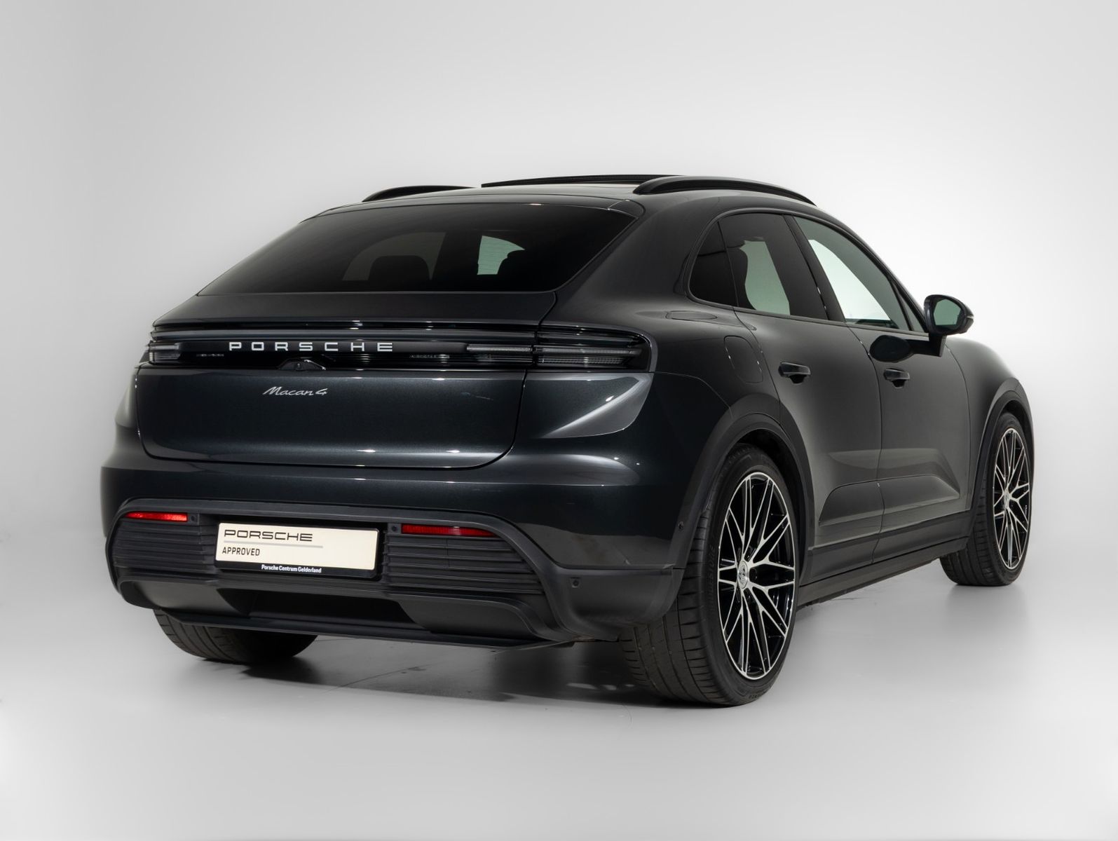 Porsche Macan 4 | HUD | InnoDrive | Komfortzugang imagem 2