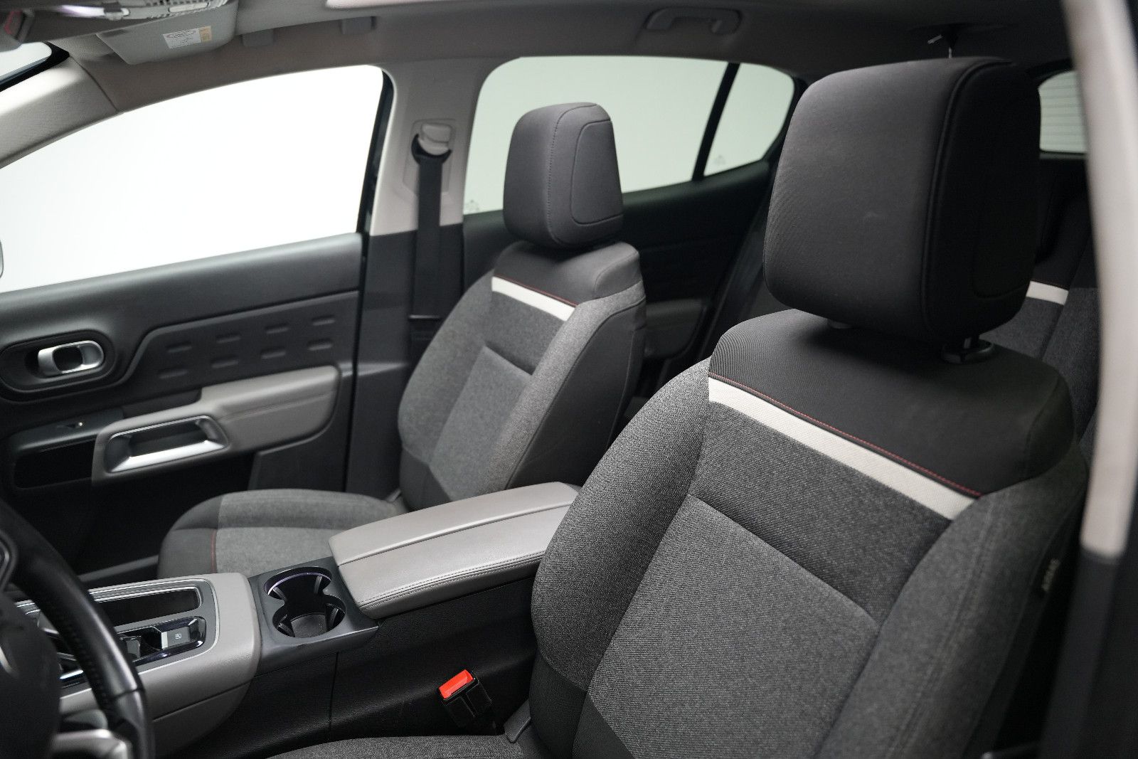 Fahrzeugabbildung Citroën C5 Aircross Feel/360°Cam/Navi/LED/CarPlay/Pano
