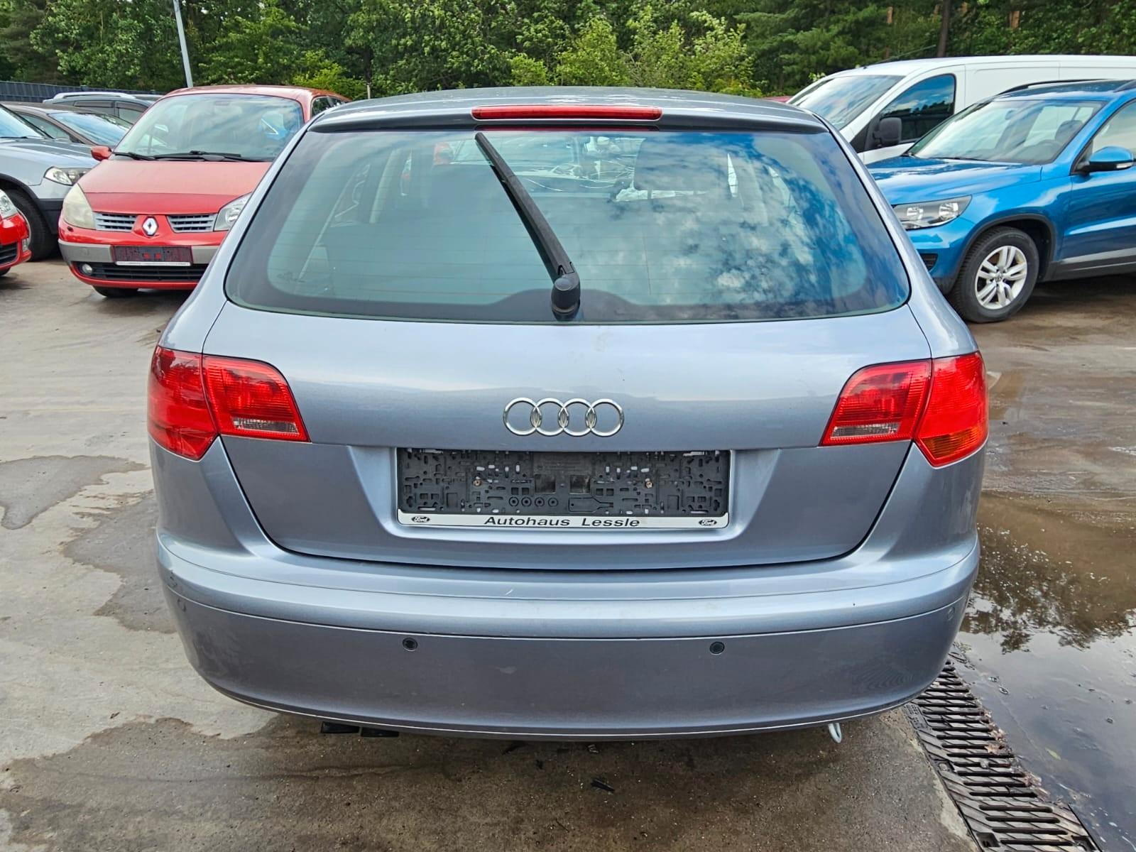 Audi A3 2005 — interior
