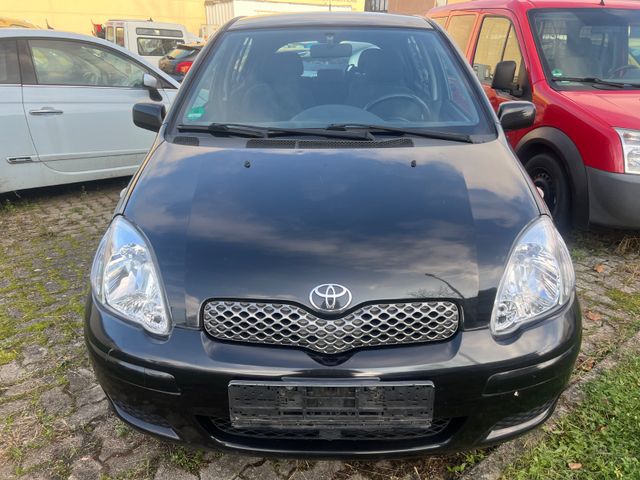 Toyota Yaris 1.0 Sol