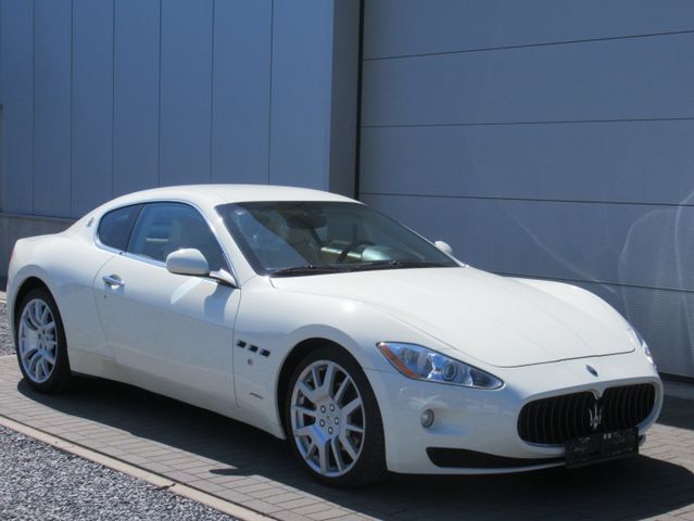 Maserati GranTurismo Service History / Aut. / Leather / P